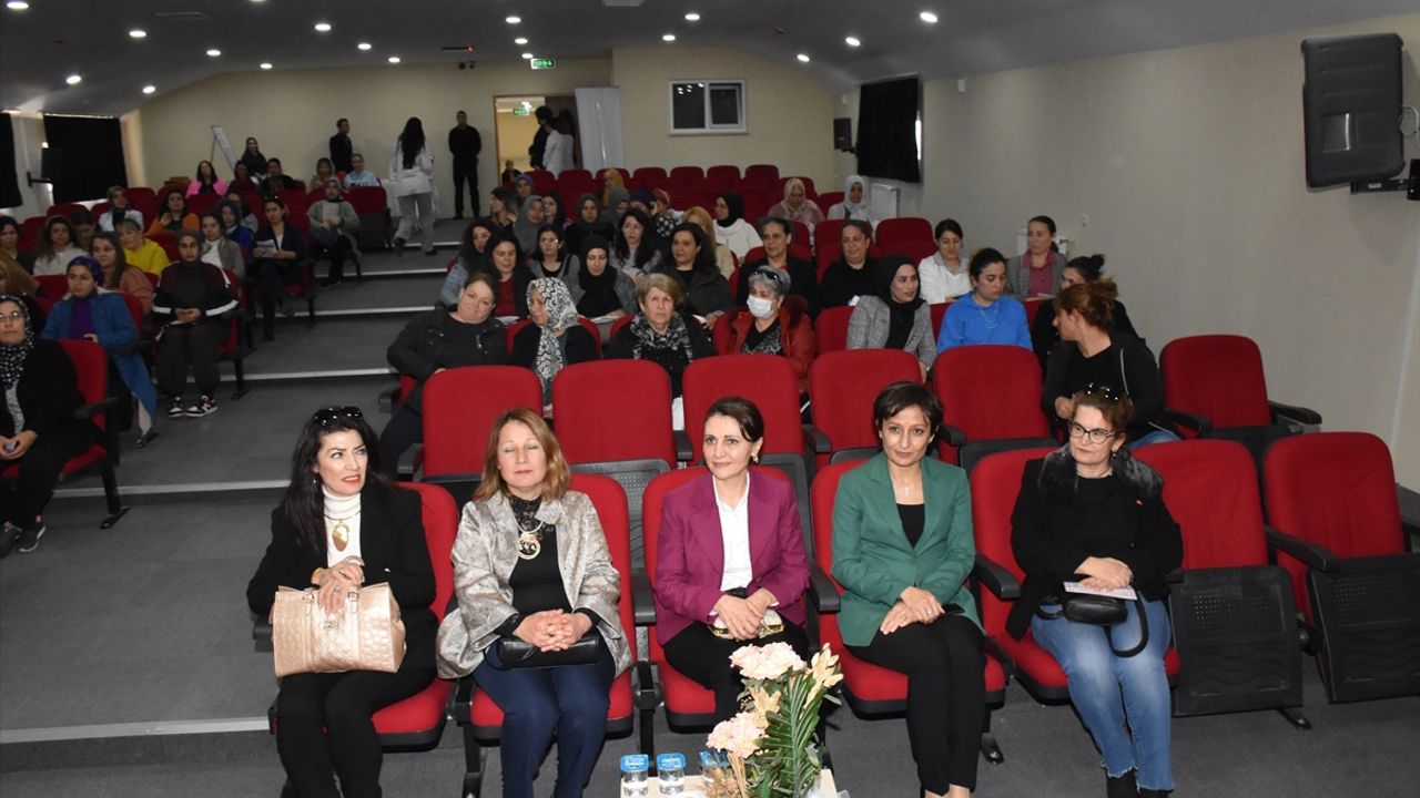 "Kadın Sağlığı Eğitimi Projesi" Aydın'da Başladı