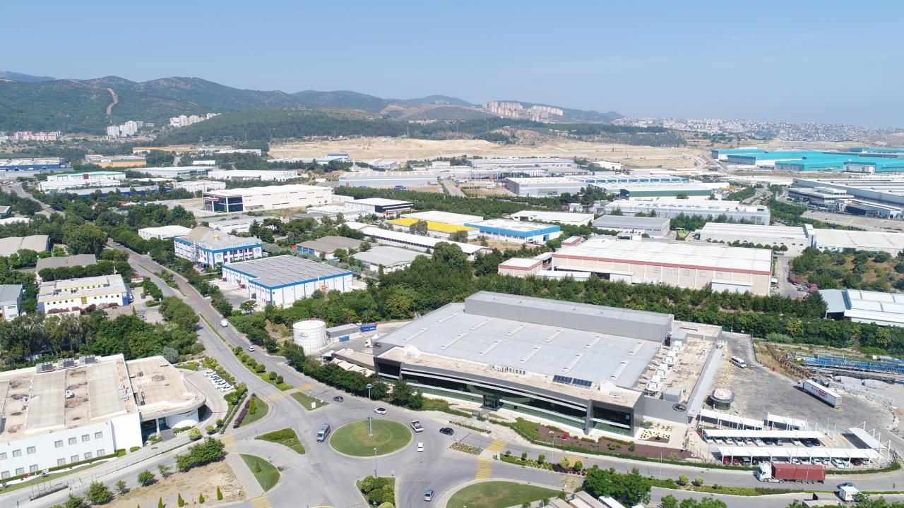 Avustralyalı katamaran firması Seawind'in İzmir fabrikası 5 Eylül'de açılacak