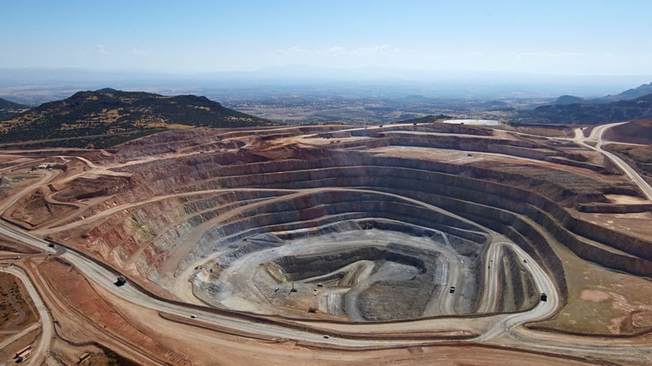 Afet raporunda, altın madeninin riskleri değil ekonomiye katkıları anlatıldı!