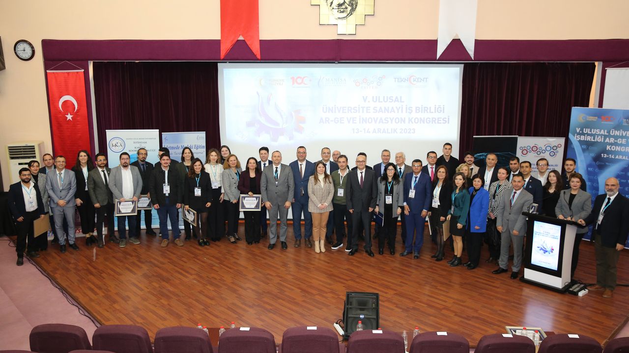 "Ulusal Üniversite Sanayi İşbirliği AR-GE ve İnovasyon Kongresi" başladı