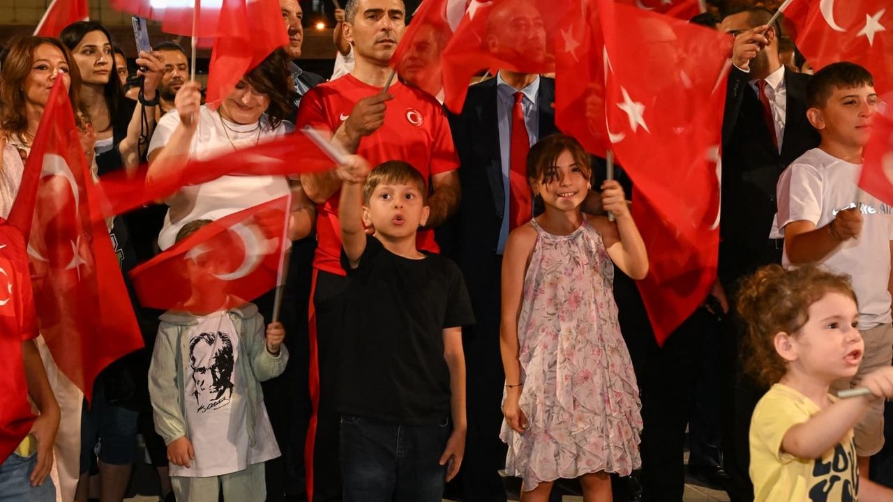 Aydın'da Cumhuriyet Bayramı coşkuyla kutlandı