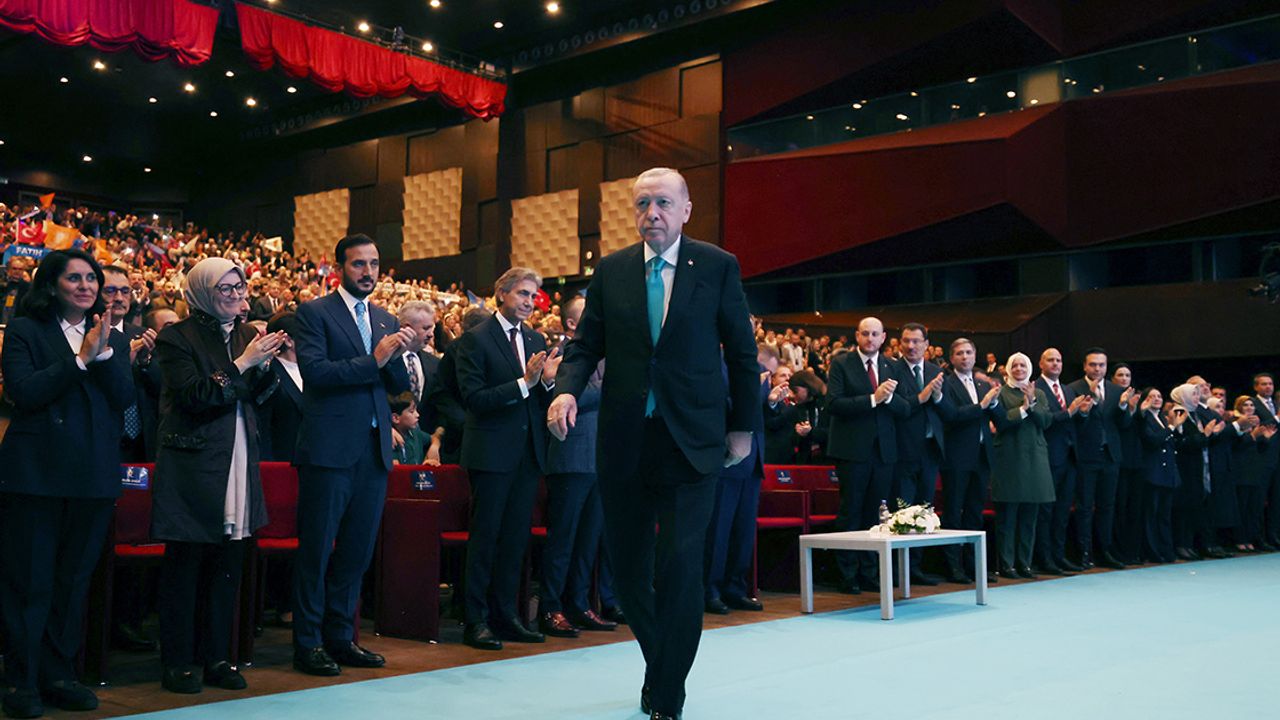 TOKİ'nin Uşak, İstanbul ve diğer ilerde başlattığı konut seferberliğine vurgu yaptı