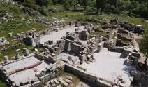 Labraunda Antik Kenti'nin gizlenen duvarları ortaya çıkmaya başladı