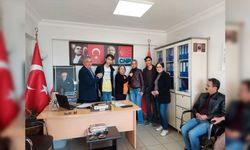 Uşak CHP'ye genç katılımlar sürüyor