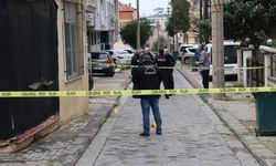 Sokakta Silahlı Saldırı; 1 Kişi Ağır Yaralı