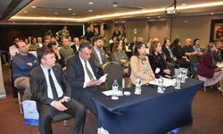 İzmir'de  eğitim ve sanayi işbirliği protokolü tanıtıldı