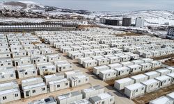 Afyonkarahisar ve Üsküdar belediyesi İskenderun'da konteyner kent kuruyor