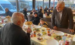 Sinanpaşa Belediye Başkanı depremzedelerle iftarda bir araya geldi