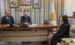 Gençlik ve Spor Bakanı ,Bayraklı ilçe teşkilatını ziyaret etti