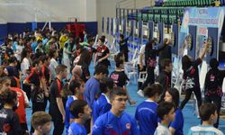 Kütahya'da Okul Sporları Yıldızlar Dart Grup Müsabakaları