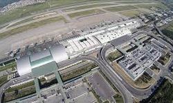 İzmir Adnan Menderes Havalimanı, İlk Paris Uçuşunu Karşıladı