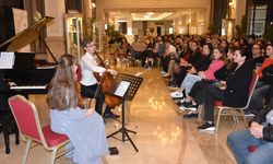 Klasik Müzik Festivali'nde "Vysehrad Trio" konser verdi