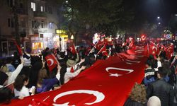 Kütahya'da Zafer Bayramı için fener alayı düzenlendi