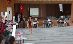İscehisar'da okullar arası bilgi yarışması düzenlendi