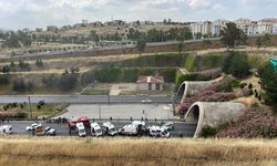 GÜNCELLEME -İzmir'deki Bayraklı Tünelleri'nde tır yandı