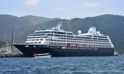Kuşadası'na 4 kruvaziyerle 13 bin 750 turist geldi