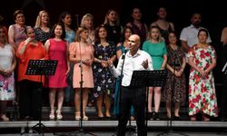 Türk Müziği Korosu konser verdi