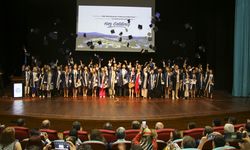 Uşak Üniversitesinde mezuniyet töreni düzenlendi