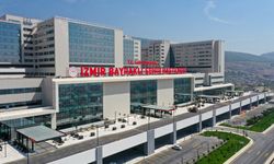 İzmir Bayraklı Şehir Hastanesi hasta kabulü için gün sayıyor