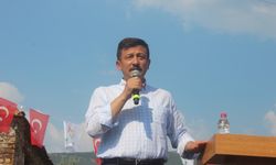 AK Parti Genel Başkan Yardımcısı Dağ, İzmir'deki kiraz festivalinde konuştu