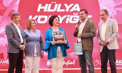 Uşak 2'inci Modafest Hülya Koçyiğit tarafından açıldı