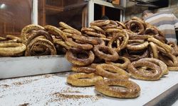 Uşak'ta pekmezli ve susamlı simit, Ankara'ya göre çok daha ucuz