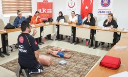 Uşak’taki kadınlara yönelik bakanlık onaylı ilkyardım eğitimleri sürüyor