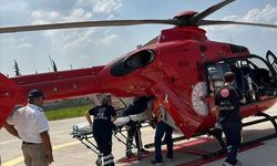 Boğulma tehlikesi geçiren genç ambulans helikopterle Manisa'ya götürüldü