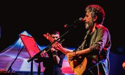Sanatçı Ali Kınık Geleneksel Kütahya Festivali'nde konser verdi