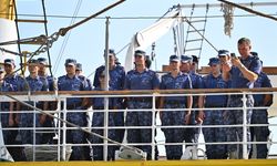 Romanya'nın yelkenli askeri eğitim gemisi İzmir'e geldi