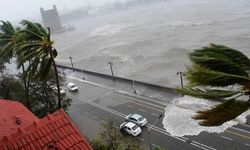 İzmir'de rüzgar nedeniyle bugün ki  "Yaz Vapur Seferleri" iptal edildi