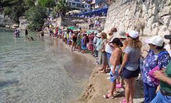 Ayıbalığı Koyu'nda kurulan iskele, protesto edildi