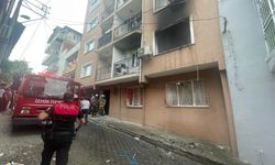 Apartmanda çıkan yangında biri bebek 5 kişi dumandan etkilendi
