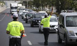 Polis geçen hafta 10 bin 190 sürücüye ceza kesti