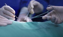 Uşak Tıp’ın Kurucu Dekanı Karahan, gereksiz ameliyatlara dikkat çekti