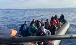 103 düzensiz göçmen kurtarıldı, 135 göçmen yakalandı