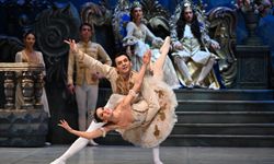 İzmir Devlet Opera ve Balesi "Uyuyan Güzel" balesiyle sahne alacak