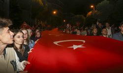 Aydın'da Cumhuriyet'in 102. yılı  için çelenk sunuldu