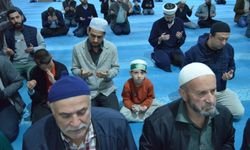 Gazze için camilerde dua edildi