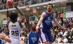 Yukatel Merkezefendi Belediyesi Basket: 64 - Anadolu Efes: 79
