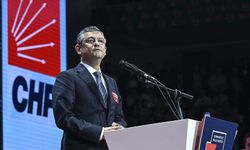 CHP'nin yeni genel başkanı Özgür Özel seçildi