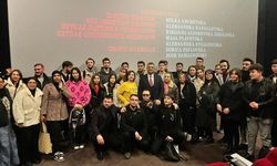 Üniversite öğrencileri "Atatürk 1881-1919" filmini izledi
