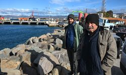 İzmir'in Dikili ilçesinde balıkçı teknesinin batması sonucu 3 kişi öldü