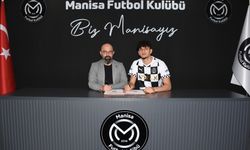 Manisa'ya  yeni transfer Bartu Göçmen !