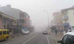 Uşak’ta sisli hava etkili oldu