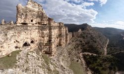 Ulubey kanyonlarının en güzel uzantısı: Hasköy Asarı