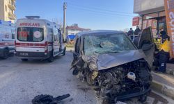 Uşak'ta akıl almaz kaza 4 kişi yaralandı !