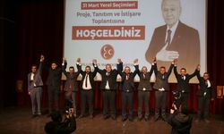 MHP Uşak'taki belediye başkan adaylarını tanıttı