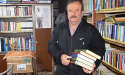 Emekli kütüphaneciden okul kütüphanelerine Kur'an-ı Kerim desteği