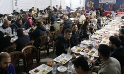 İzmir'de eğitim gören Filistinli öğrenciler iftarda bir araya geldi